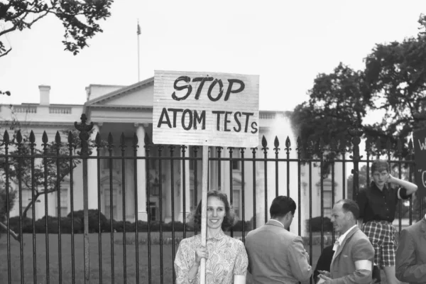 Donald Trump ha annunciato che gli Stati Uniti riprenderanno i test sulle armi nucleari, interrotti nel 1992