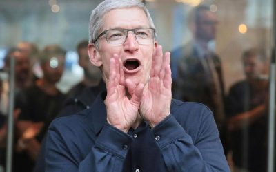 Apple chiude un anno fiscale da record. E Tim Cook promette faville per il prossimo trimestre