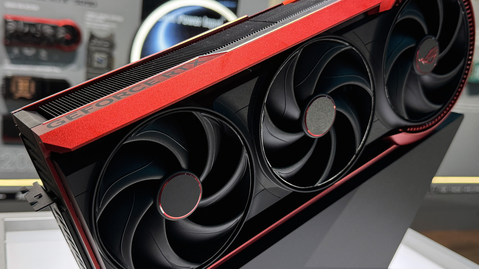 GPU introvabili: Microsoft accusa i miner crypto di rubare risorse all’intelligenza artificiale