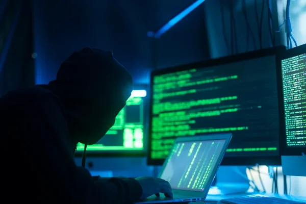 Hacking Team, torna lo spyware italiano in un cyberattacco alla Russia