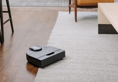 I robot aspirapolvere Neato diventeranno 'stupidi': Vorwerk si prepara a spegnere i server cloud