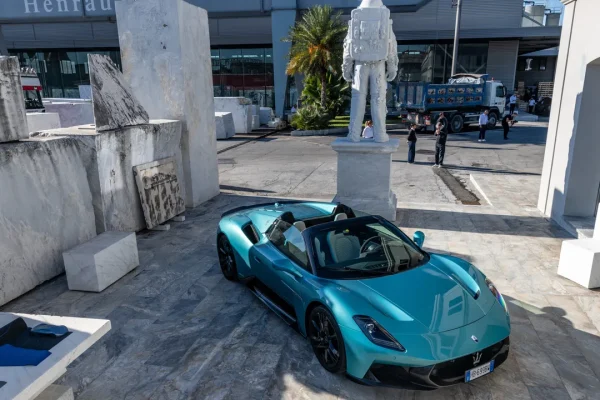 Maserati MC Pura, design, interni e novità