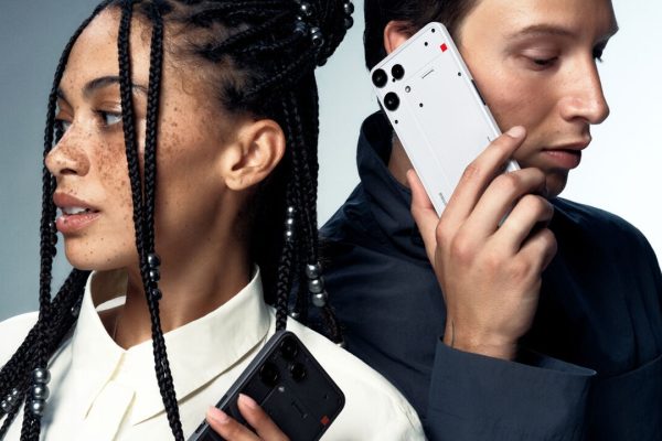 Speciale CMF Nothing: smartphone, smartwatch e cuffie in offerta, design unico e tecnologia premium a prezzi mai visti
