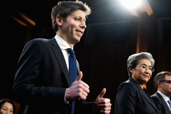 OpenAI e Amd, l’accordo è la dimostrazione che Sam Altman non ha paura della bolla dell’AI