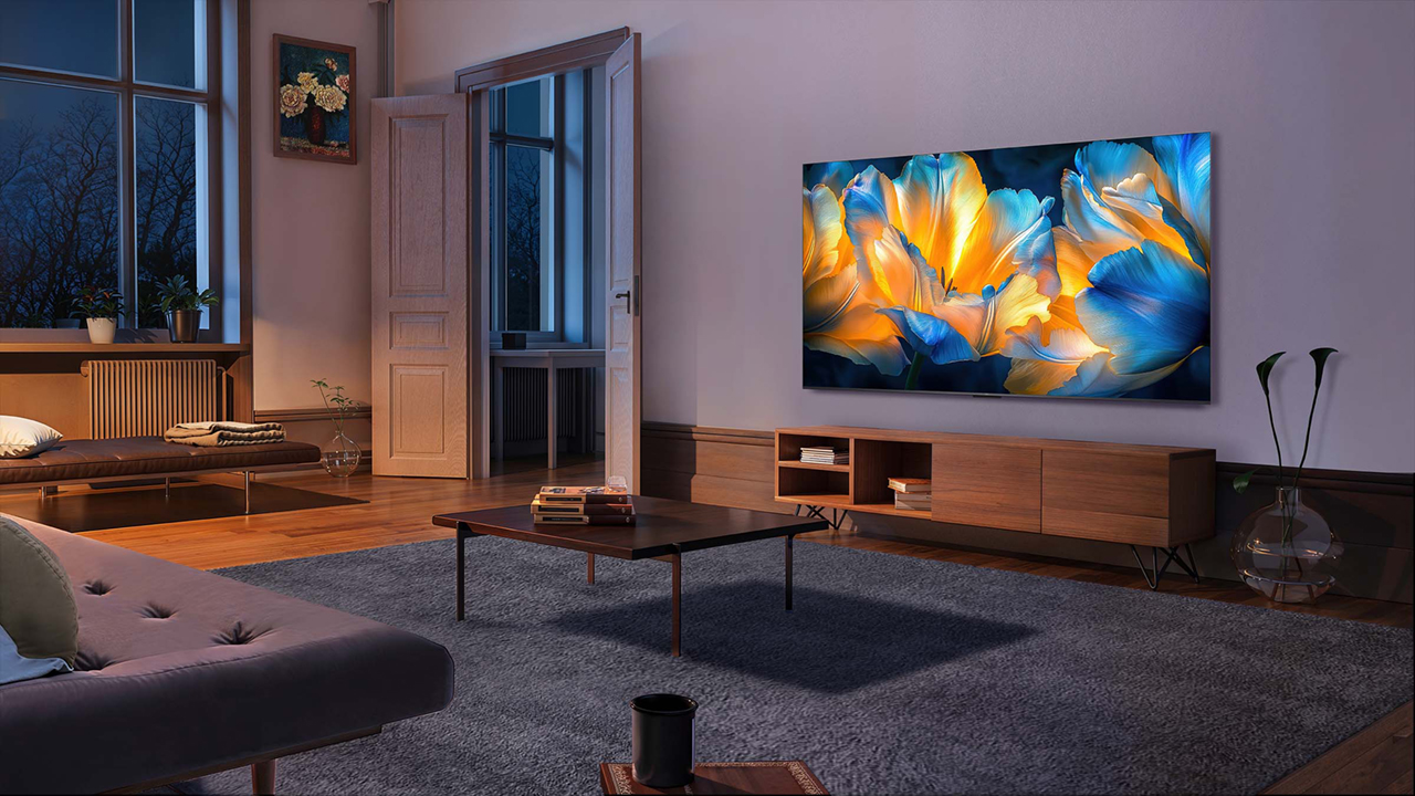 TCL Q6C: tecnologia e design per un TV completo e accessibile