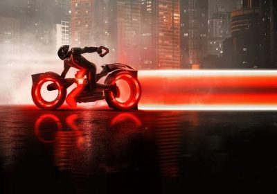 Tron Ares, per vedere questo film ci vuole un grande e vero amore per la tecnologia e per la nostalgia