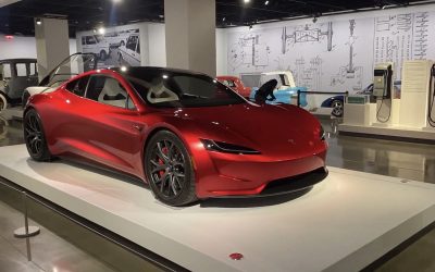 Tesla Roadster? Sam Altman chiede il rimborso dopo 7 anni di attesa, ma la mail torna indietro