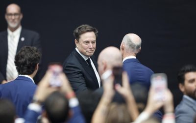 Musk ha lanciato Grokipedia, sfida Wikipedia con l’IA – Web & Social