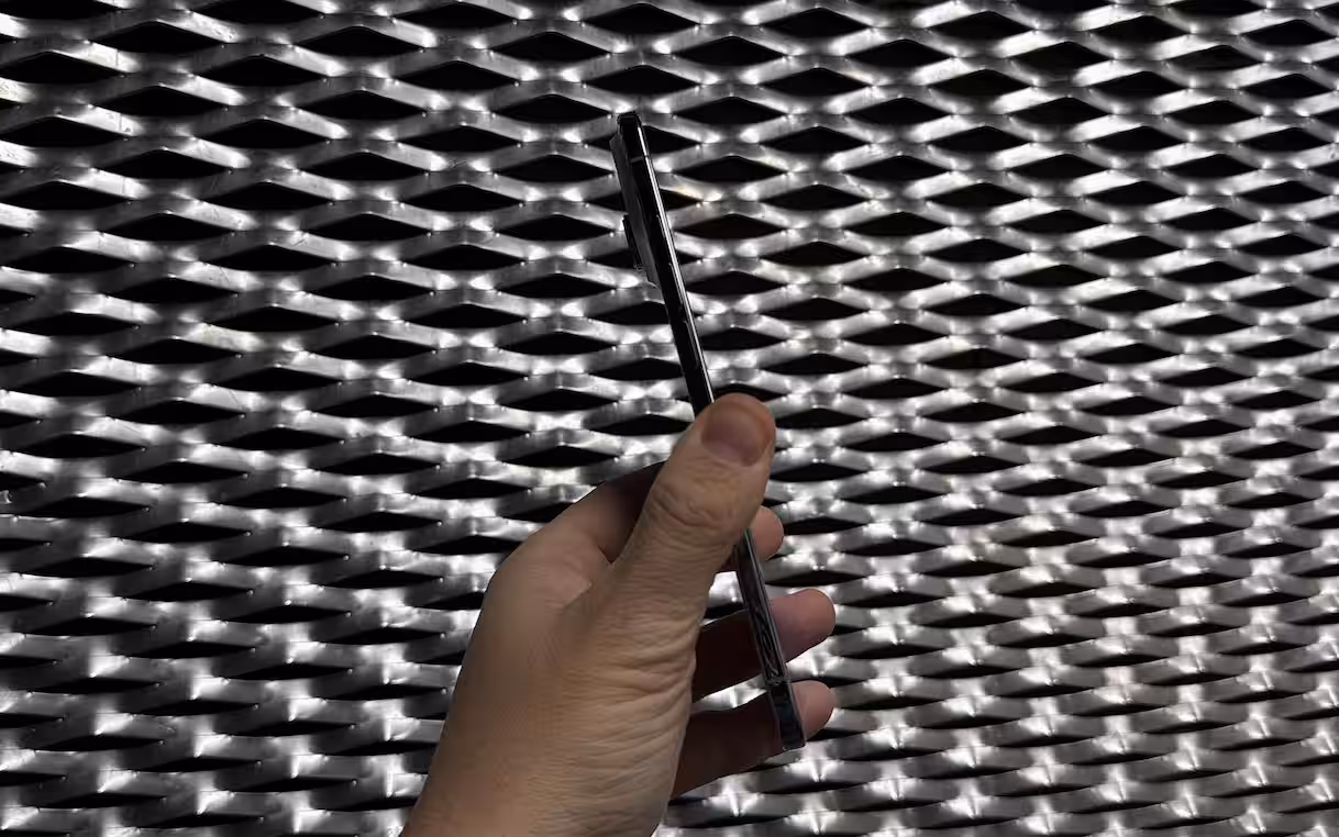 Recensione video iPhone Air: impressioni, utilizzo giornaliero, caratteristiche, prezzi