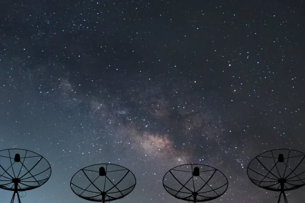 Una costellazione di satelliti per fermare il riscaldamento globale, cosa potrà mai andare storto con questa nuova idea di Elon Musk?