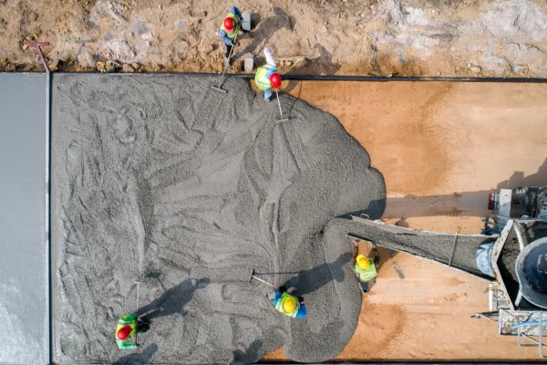Quanto pesa il calcestruzzo (sull’ambiente) e cosa può fare l’AI