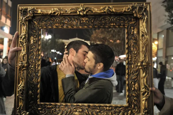 Matrimonio tra persone dello stesso sesso, se celebrato in uno stato membro vale in tutta l’Unione europea