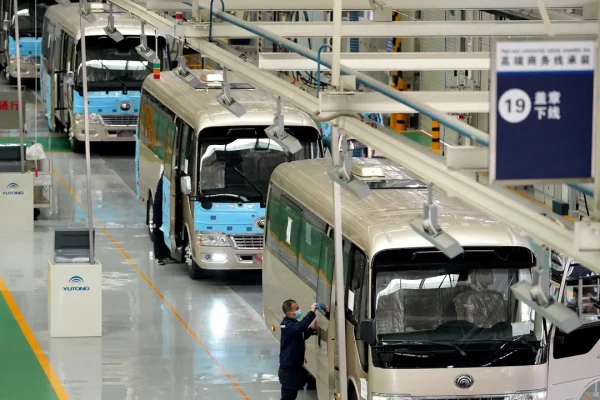 E se dalla Cina prendessero il controllo dell’autobus elettrico Yutong su cui stiamo viaggiando in Europa?