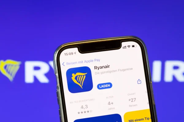 La carta d’imbarco di Ryanair da oggi è solo digitale