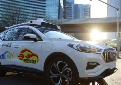 Come la Cina vuole dominare anche il mercato dei robotaxi