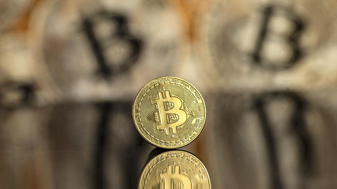 Bitcoin sotto 90mila dollari per la prima volta in 7 mesi – Future Tech