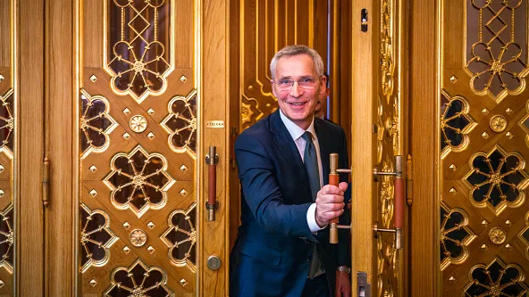 Fondo sovrano norvegese, Oslo volta le spalle alla sua corona e si inchina a re Trump sospendendo il codice etico