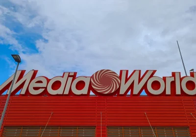 MediaWorld, iPad a 15 euro venduti per errore e poi chiesti indietro: “Era un palese errore”