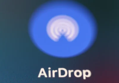 Quick Share e AirDrop sono finalmente compatibili, ecco chi può sfruttare subito la condivisione tra Android e iPhone