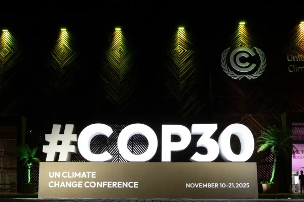 La Cop30 di Belém si apre con il momento dedicato ai capi di stato e di governo, tra grandi attese e grandi assenze