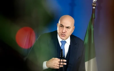 Guerra ibrida, nel piano dell’Italia per affrontarla ci sono uno scudo anti-droni e un’armata cyber