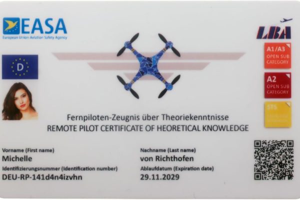 Roboterwerk – Drone Driver’s License, EASA A1/A3 and A2 Competence Certificate, Cheque Cards, with QR Code and Optional National Flag, Photo ID and Address Data Plastic Card