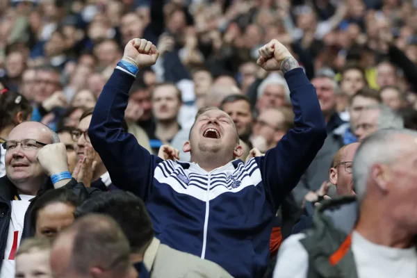 L’emozione durante una partita di calcio si ‘vede’ anche nel cervello e studiarla ci aiuterà a capire il fanatismo (non solo sportivo)