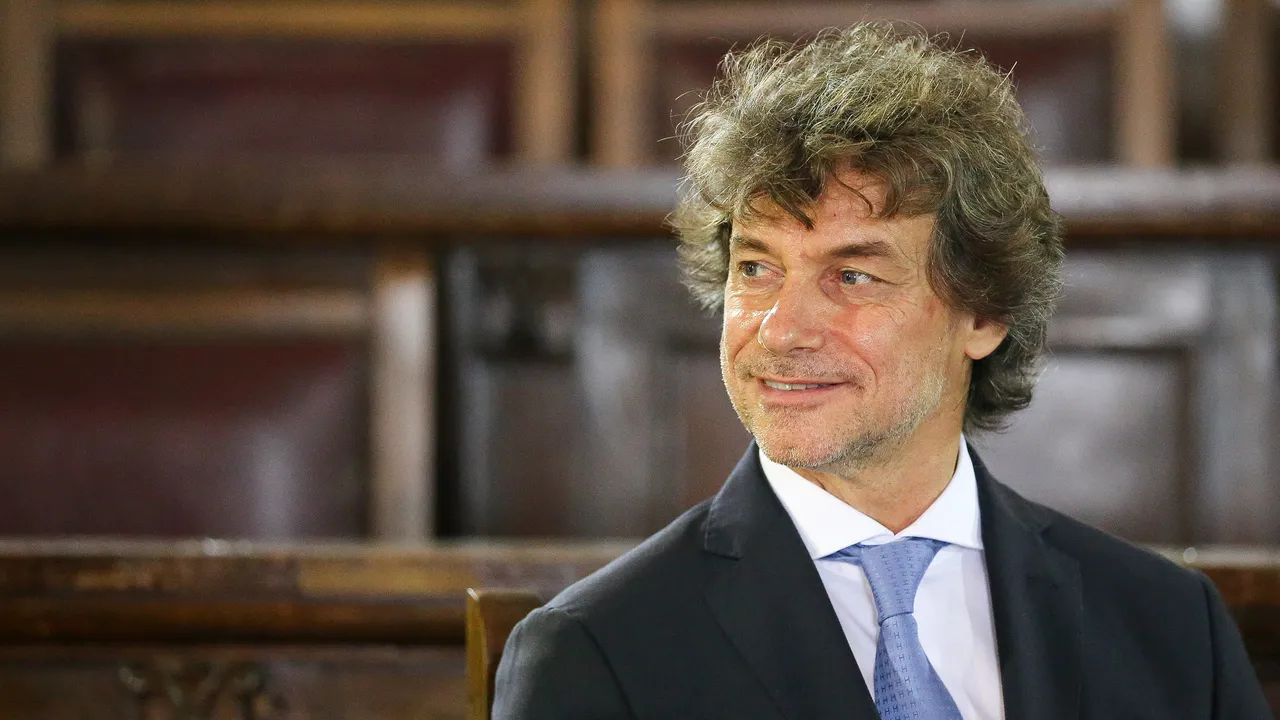 Il nuovo libro di Alberto Angela, un viaggio nel De Bello Gallico tra storia, avventura e intelligenza artificiale (con una sorpresa)