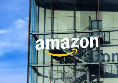 Accordo OpenAI-Amazon, la società di Sam Altman continuerà a muovere i fili dell’intelligenza artificiale