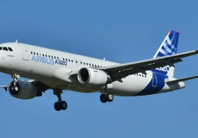 Airbus richiama oltre 6.000 A320: rischio interferenze da radiazioni solari sui sistemi di controllo di volo