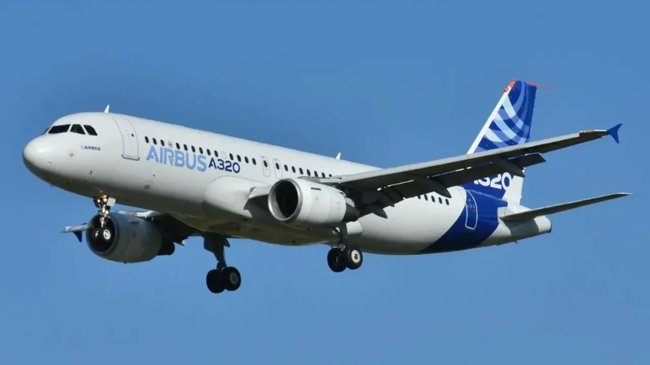 Airbus richiama oltre 6.000 A320: rischio interferenze da radiazioni solari sui sistemi di controllo di volo