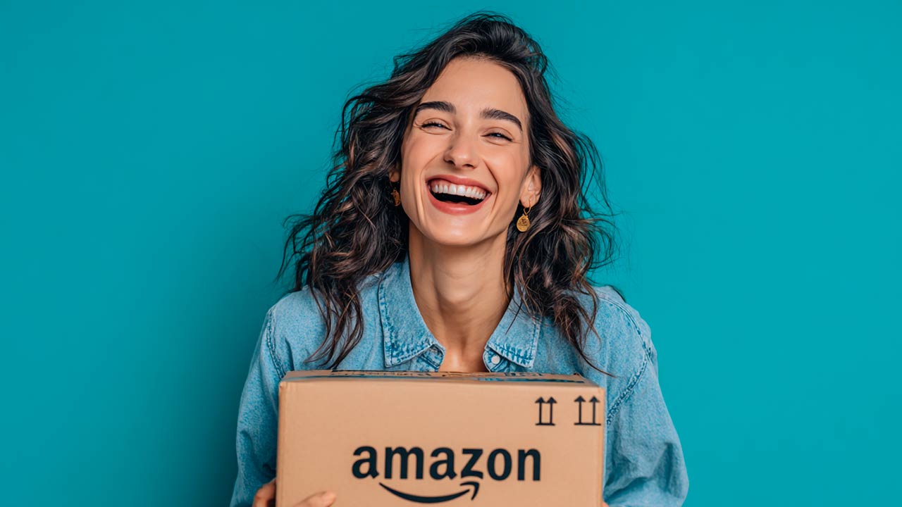 Sono 32, di cui 6 nuove, le offerte Amazon di inizio weekend: c'è un TV da 65 pollici a 399€