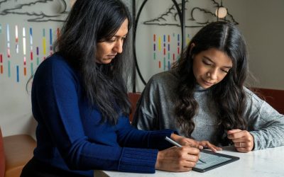 Amazon permetterà agli autori indipendenti di tradurre i libri con l'AI: arriva Kindle Translate