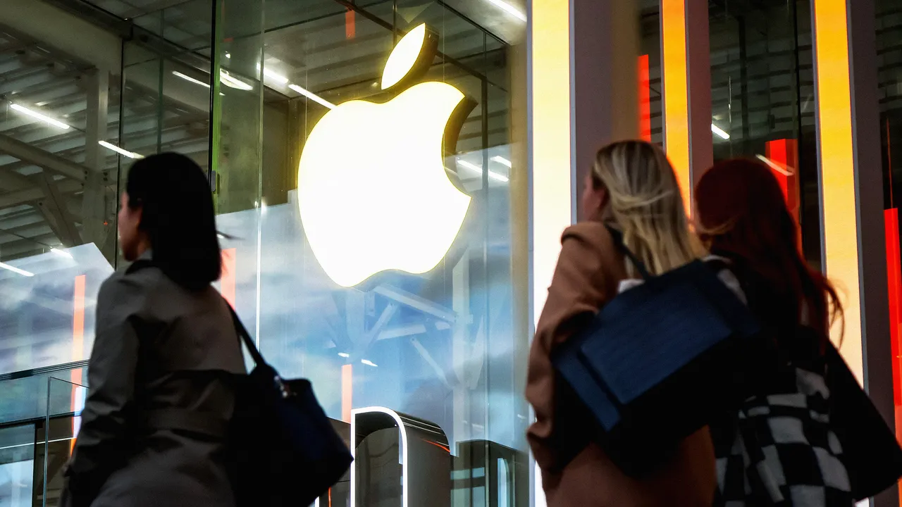 L’iPhone pieghevole si chiamerà Ultra e uscirà nel 2026