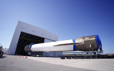 Blue Origin annuncia una nuova versione più grande e potente del razzo spaziale New Glenn