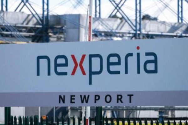 Cina e Paesi Bassi verso la distensione sul caso Nexperia: riprendono le esportazioni di chip per uso civile