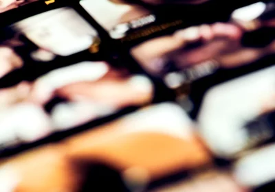 C’è un clamoroso bug di sicurezza che fa vedere i film porno su Facebook