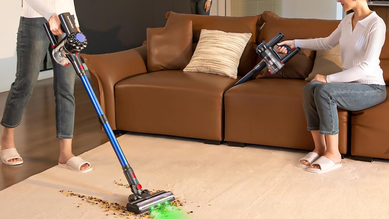 Crolla a 89€ una scopa elettrica low cost da 580W, 55KPa e 70 minuti di autonomia: non è un modello base e le rivali costano ben di più