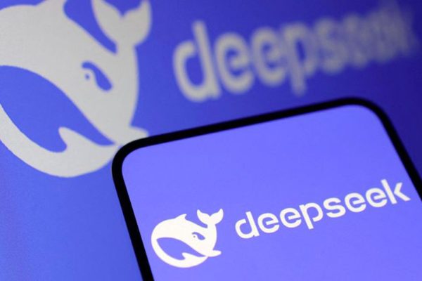 DeepSeek presenta un'IA matematica capace di verificare autonomamente i propri teoremi