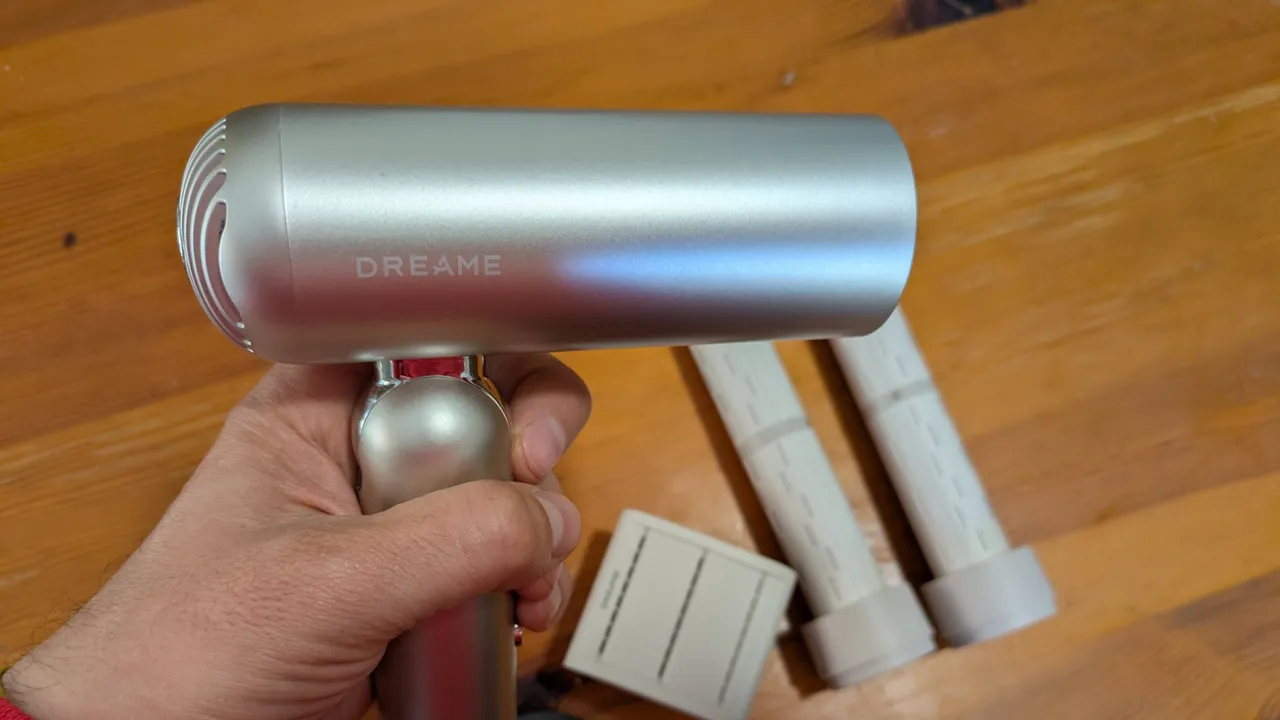 Dreame Pocket Neo, la prova del piccolo asciugacapelli potente e silenzioso