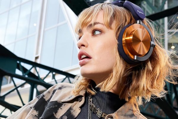 Dyson OnTrac in super offerta su Amazon: le nuove cuffie wireless con ANC a metà prezzo, ora a 249€ invece di 499€