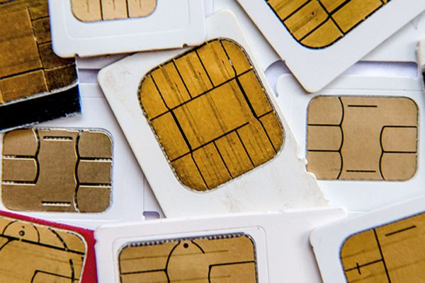 È ora di cambiare operatore: ho, Very, WindTre e Kena scatenano il Black Friday con prezzi mai visti