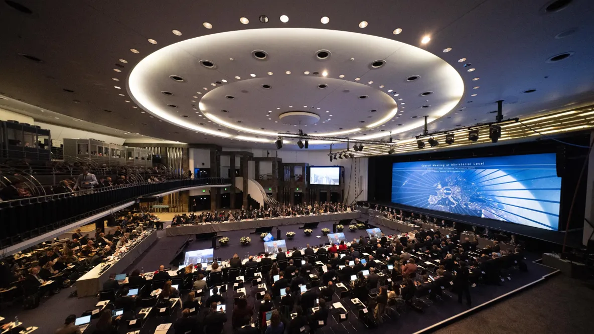 L’Agenzia spaziale europea ha il più alto budget della sua storia (e l’Italia andrà sulla Luna)