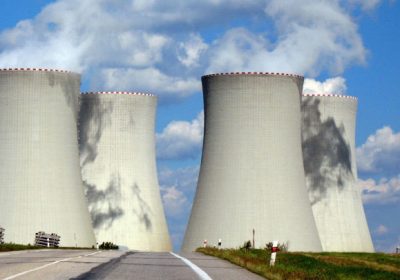 Google riaccenderà una centrale nucleare per alimentare i data center dedicati all'intelligenza artificiale