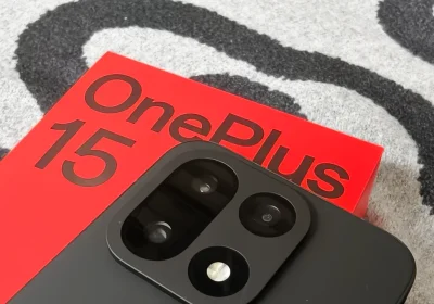 Recensione OnePlus 15, ricco e potente ma con un problema di personalità