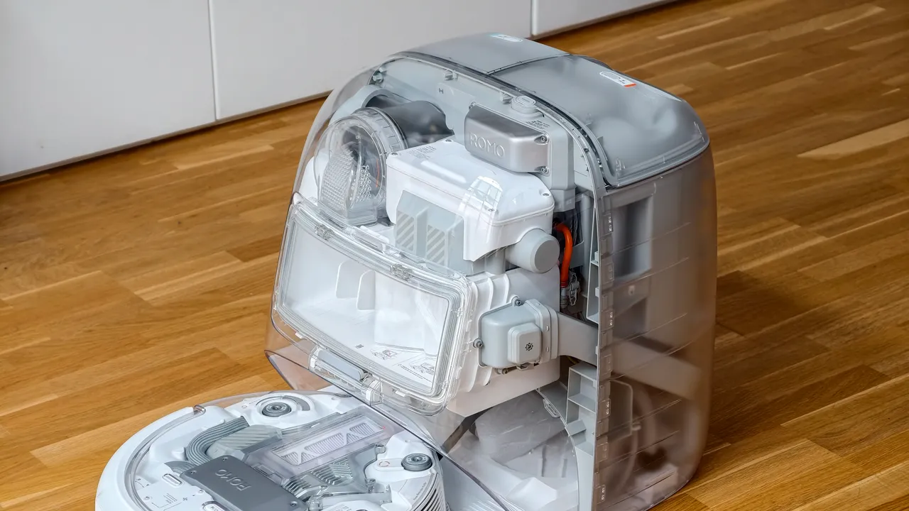 Dji paga 30mila dollari all’informatico che ha hackerato per caso 7000 robot aspirapolvere