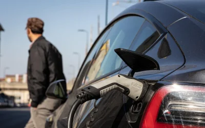 Auto elettrica, quando conviene comprarla? Te lo dice un comparatore italiano