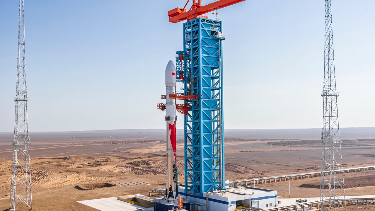 Il lancio del razzo spaziale riutilizzabile cinese Landspace Zhuque-3 è stato rinviato forse per motivi burocratici