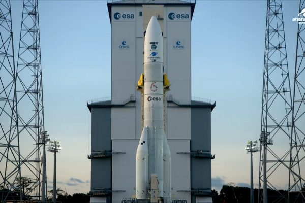 Il razzo spaziale europeo Arianespace Ariane 6 ha lanciato il satellite Copernicus Sentinel-1D