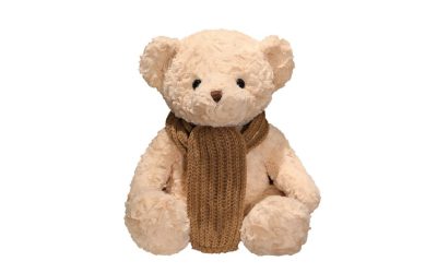 Kumma, l'orsetto AI accusato di dare consigli pericolosi ai bambini torna in vendita